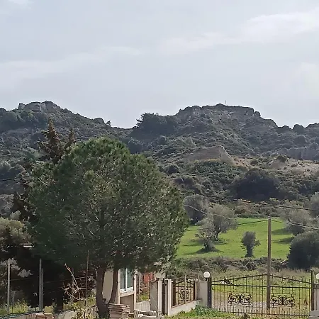 Thea Pastida, Rhodes * Пастида